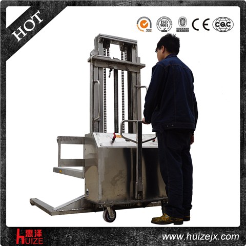 半電動(dòng)堆高車(不銹鋼寬腿) 半電動(dòng)堆高車(不銹鋼寬腿)