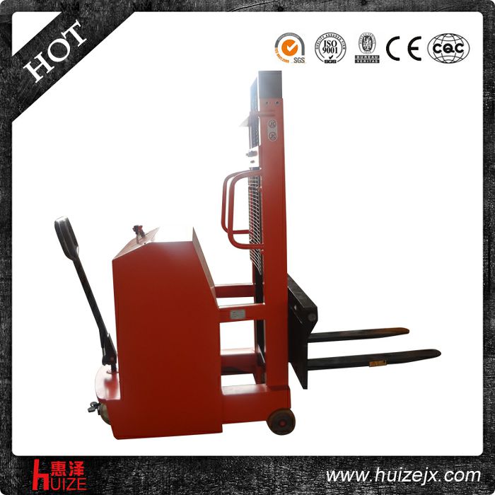 升高2.5米半電動(dòng)堆高車(chē)(配重式) 升高2.5米半電動(dòng)堆高車(chē)(配重式)